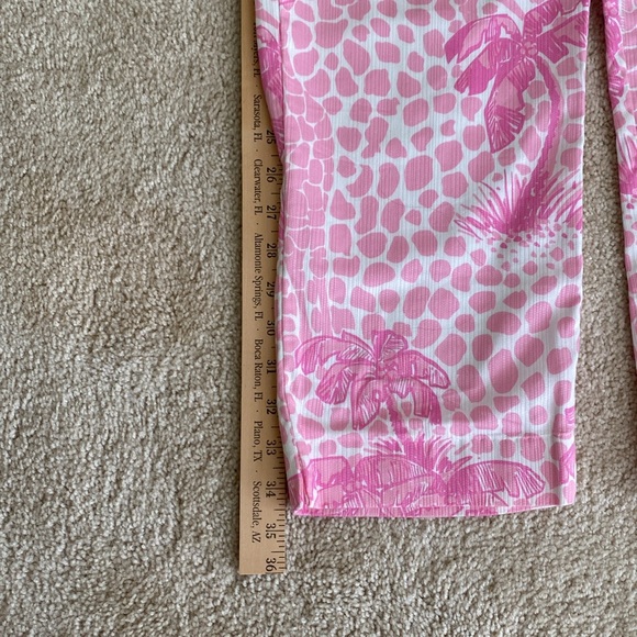 Vintage Lilly Pulitzer pink palm tree high rise cropped pants, 6 - Picture 8 of 13